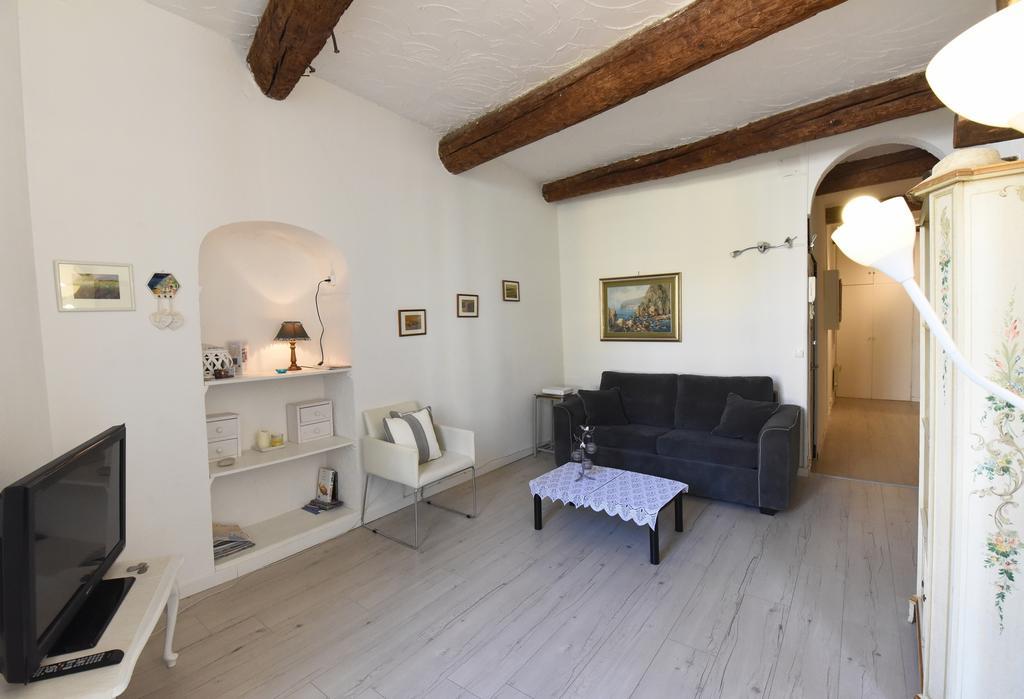 Great Flat In The Old Town Up To 4 Apartamento Niza Exterior foto